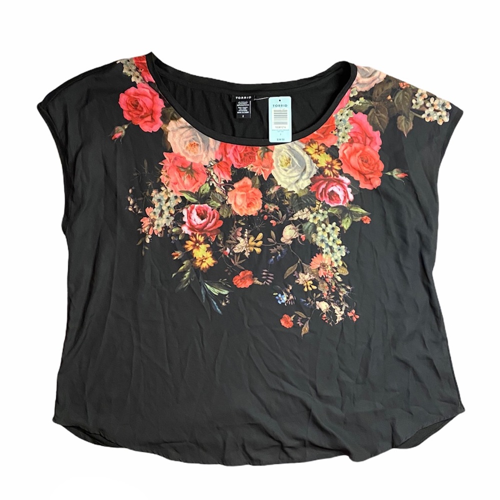 NWT - Torrid Black Floral Graphic Cap Sleeve - Plus Size - Soft - Discount Ship!
